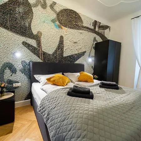 Central Stephansdom Apartment I Netflix I Self Check In Vienna Exterior photo