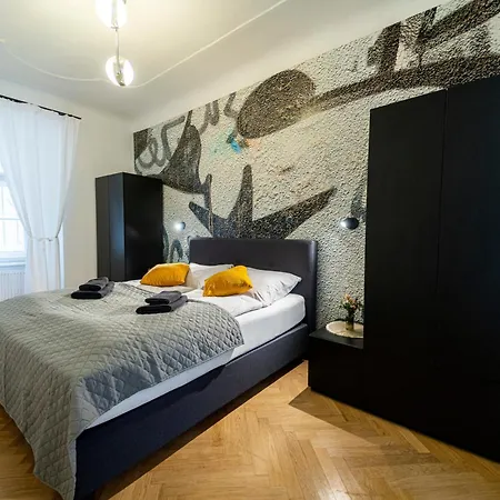 Central Stephansdom Apartment I Netflix I Self Check In Vienna Exterior photo