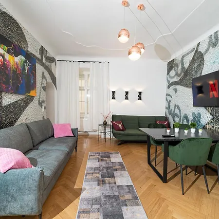 Central Stephansdom Apartment I Netflix I Self Check In Vienna Exterior photo